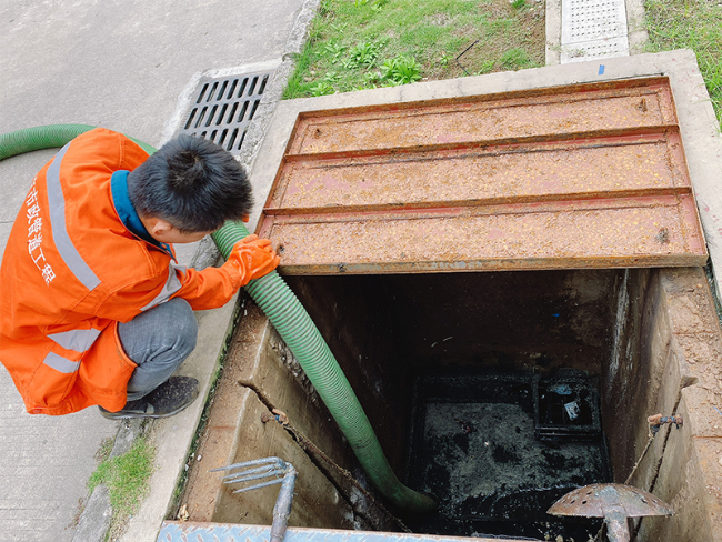 桐庐抽化粪池